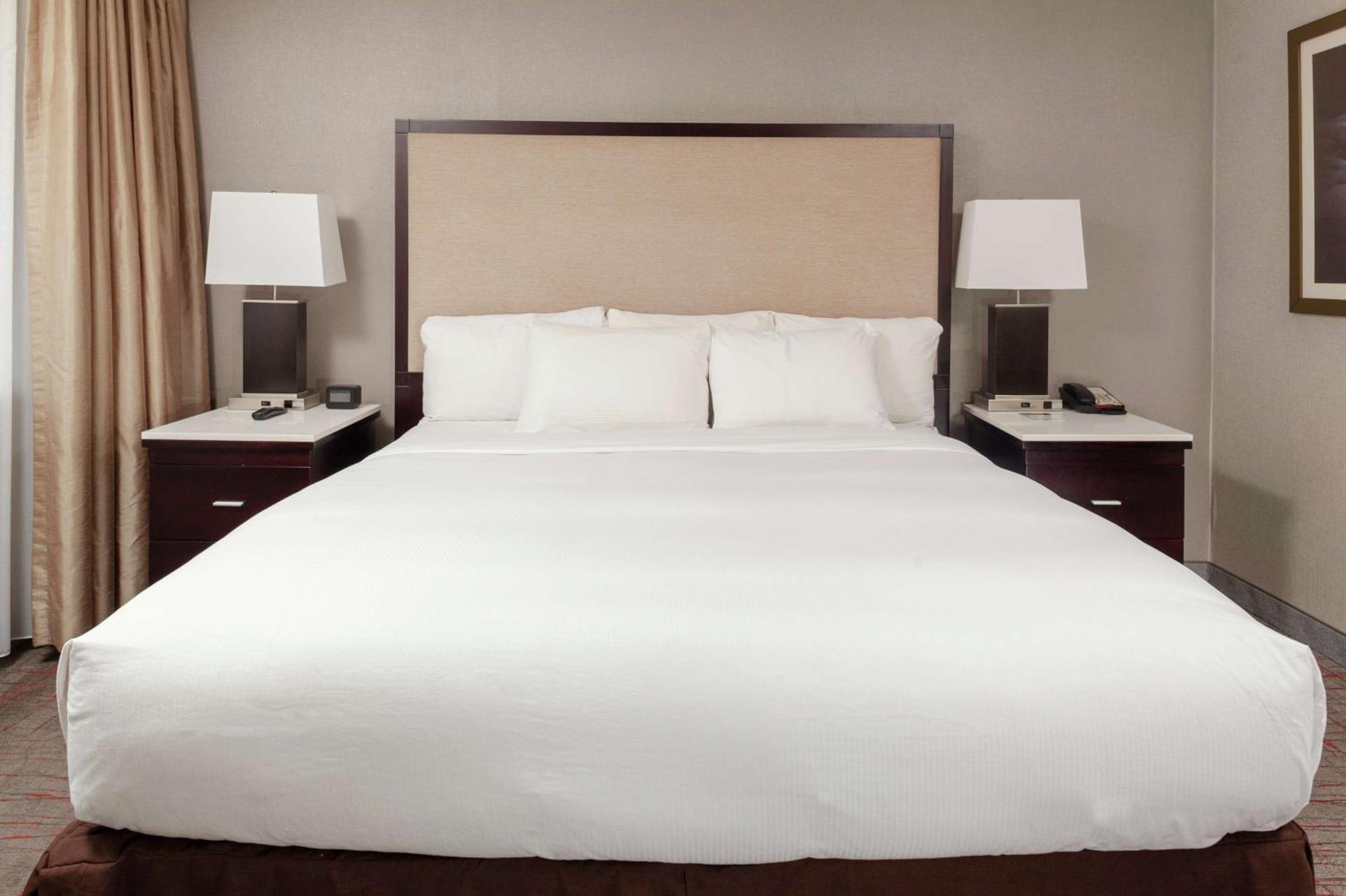 Doubletree Suites By Hilton Dayton/Miamisburg Kültér fotó